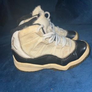 1995 AIR JORDAN 11 concord size 9c